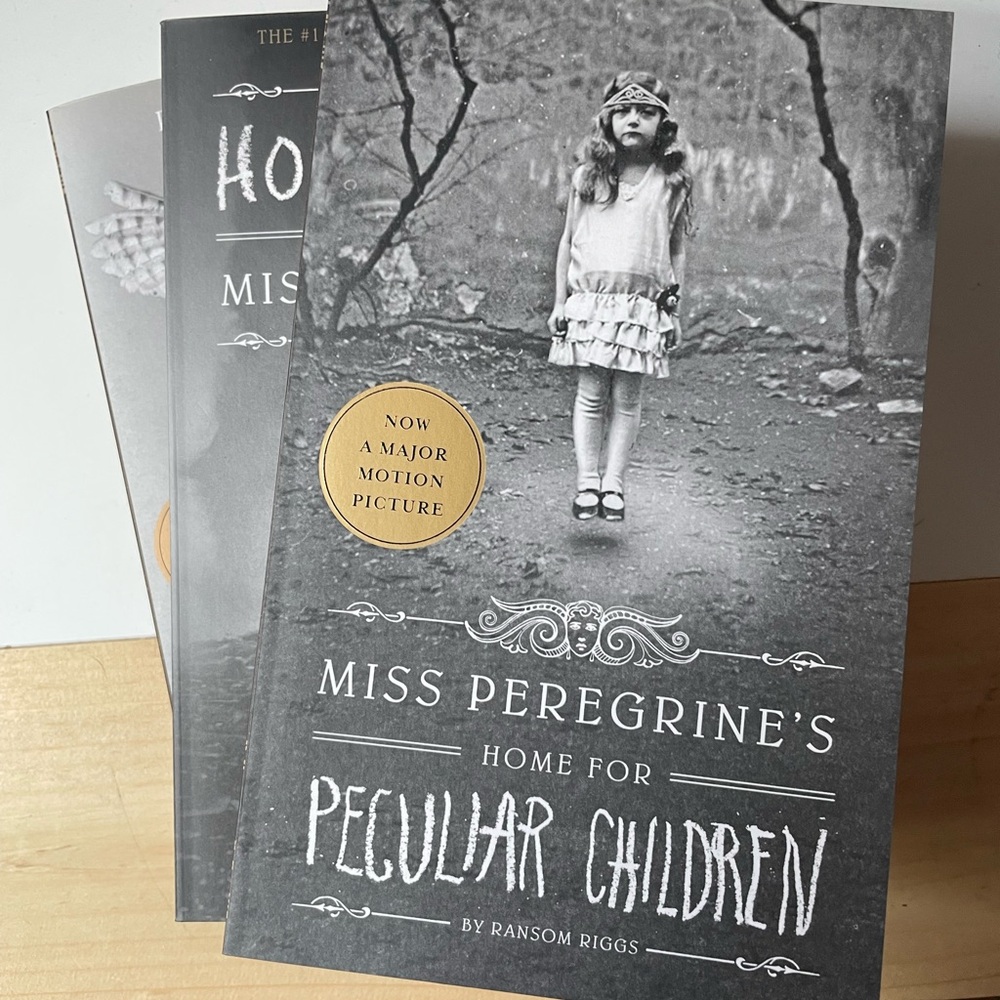 Miss Peregrine's Home for Peculiar Children Book Set
